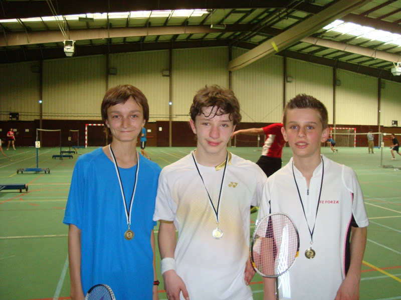 finale interprovinciale de badminton du 24-04 {JPEG}